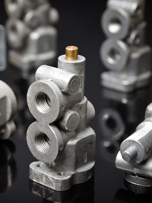 Lid Valves