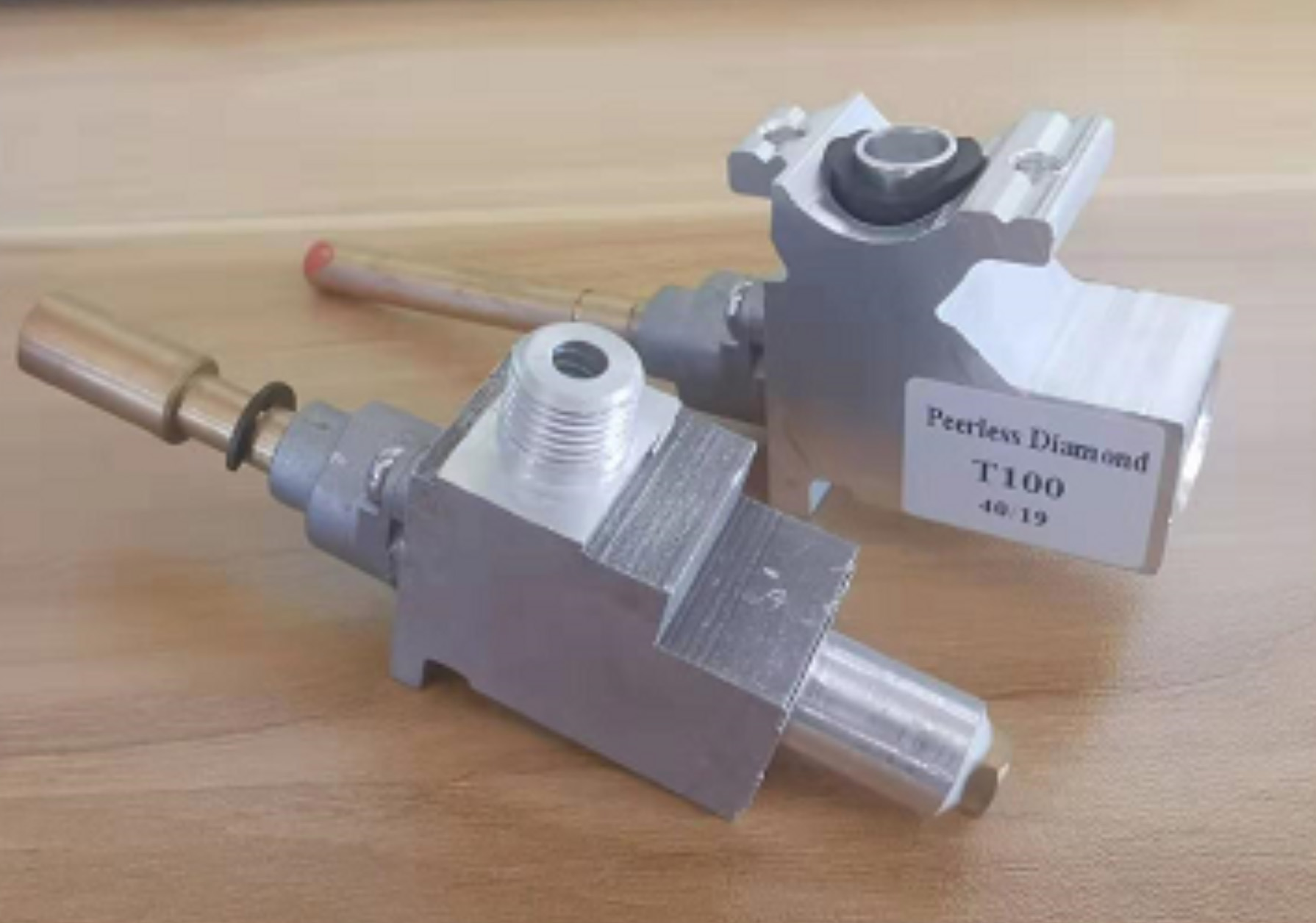 T100 Gas Tap